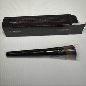 Laura Mercier Real Flawless Foundation Makeup Foundation Brush New In Box